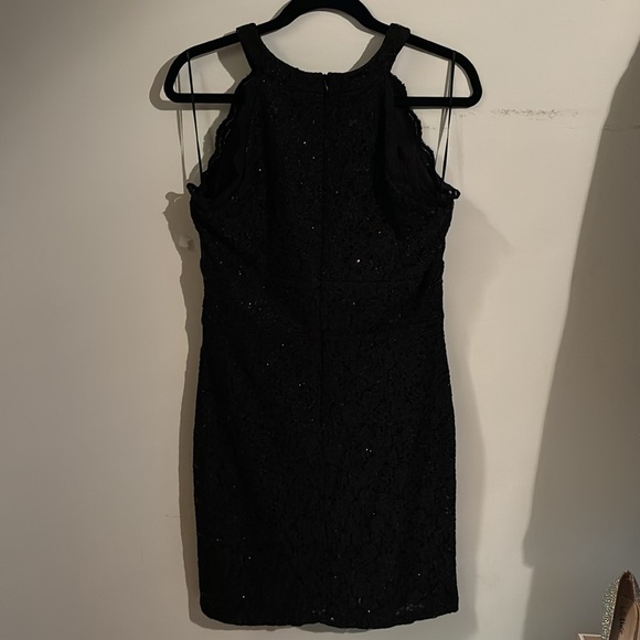 Ladies Back Dress - Picture 2 of 9